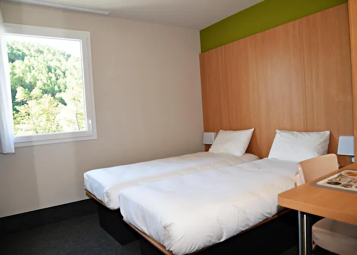 Hotell Ales - Pole Mecanique 3*